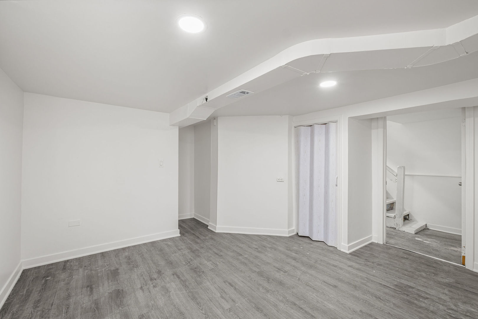 2622 N Central Park Avenue Property Photo 32