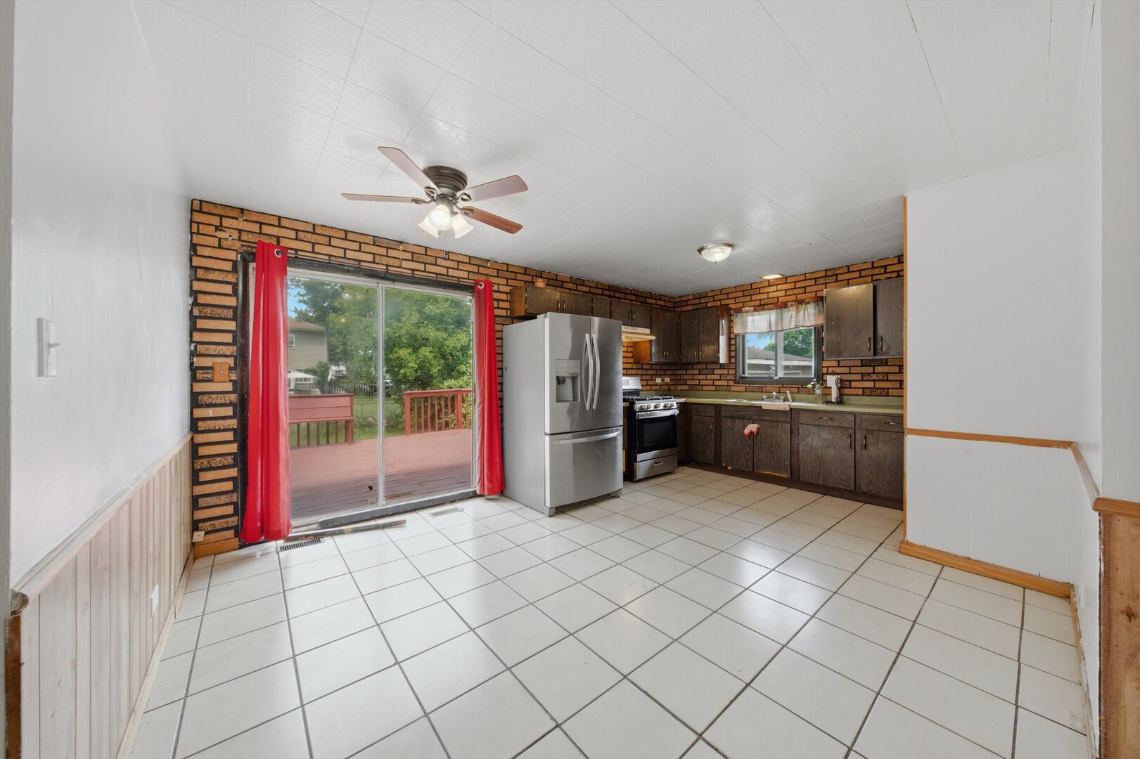 17790 Harvard Lane Property Photo 7