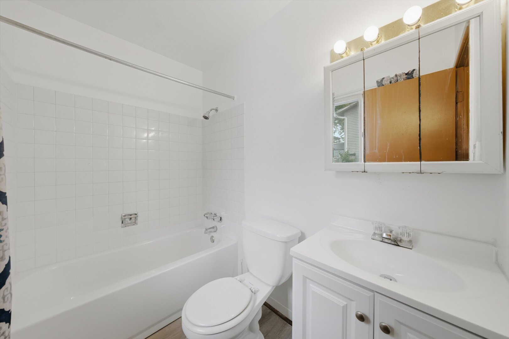 17790 Harvard Lane Property Photo 15