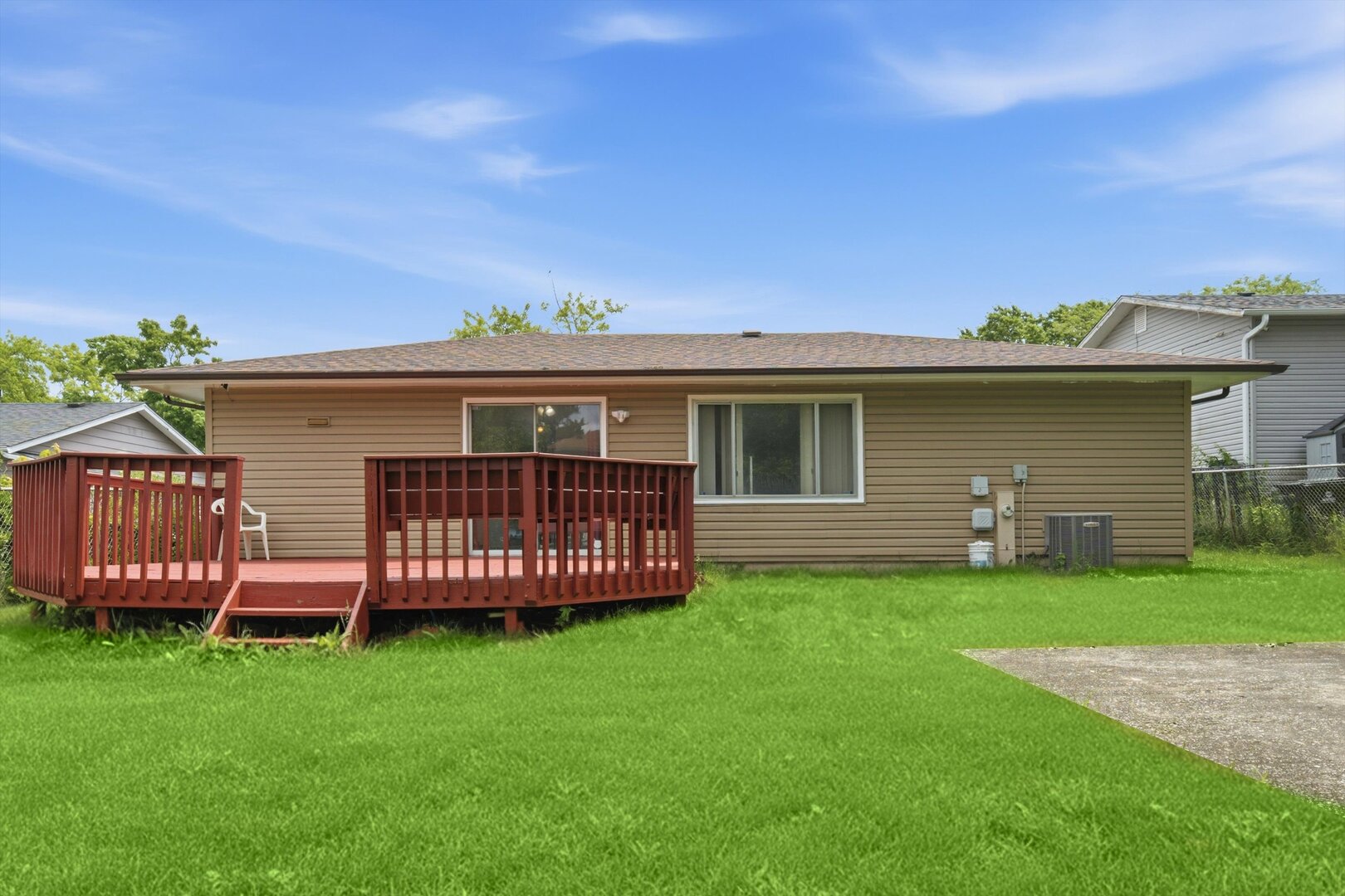 17790 Harvard Lane Property Photo 22