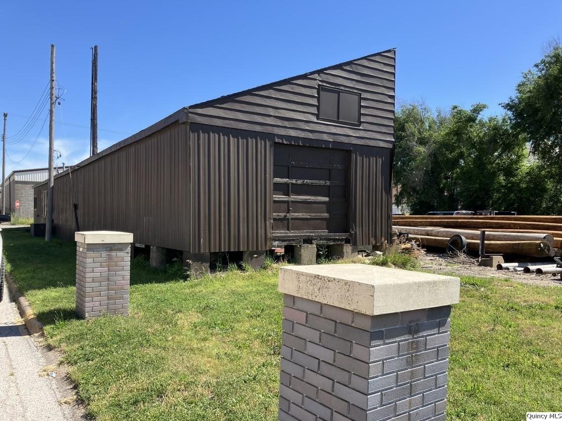 600 Kentucky Property Photo 2