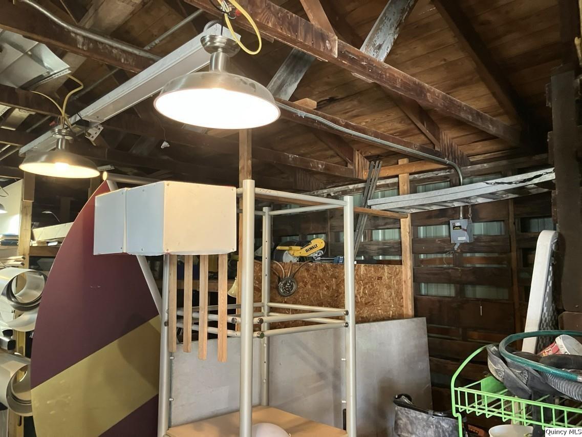 600 Kentucky Property Photo 13