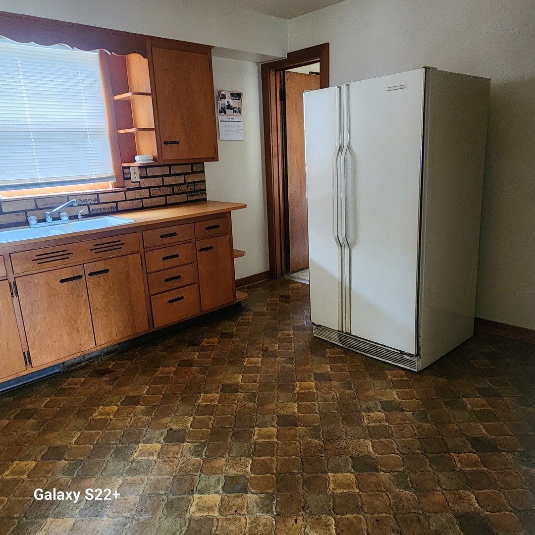 426 6th Street Property Photo 3