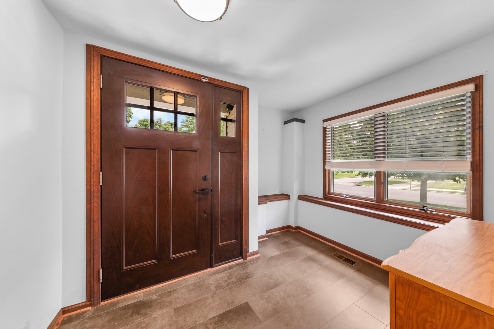 412 S 5th Avenue Property Photo 15