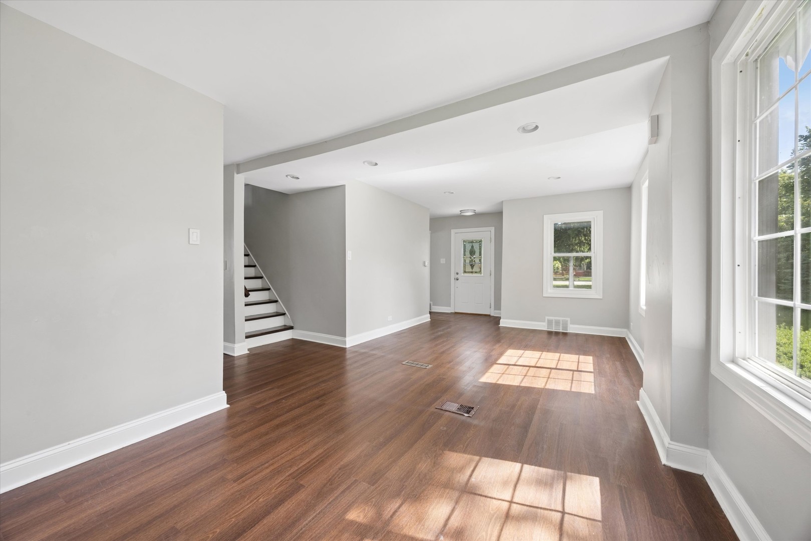 334 55th Street Property Photo 2