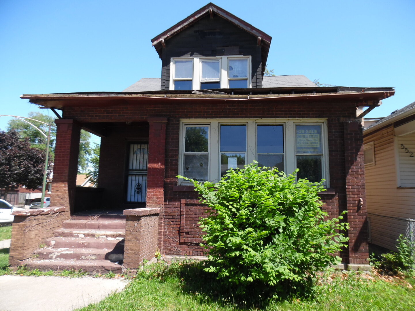 556 W 111th Street Property Photo 1