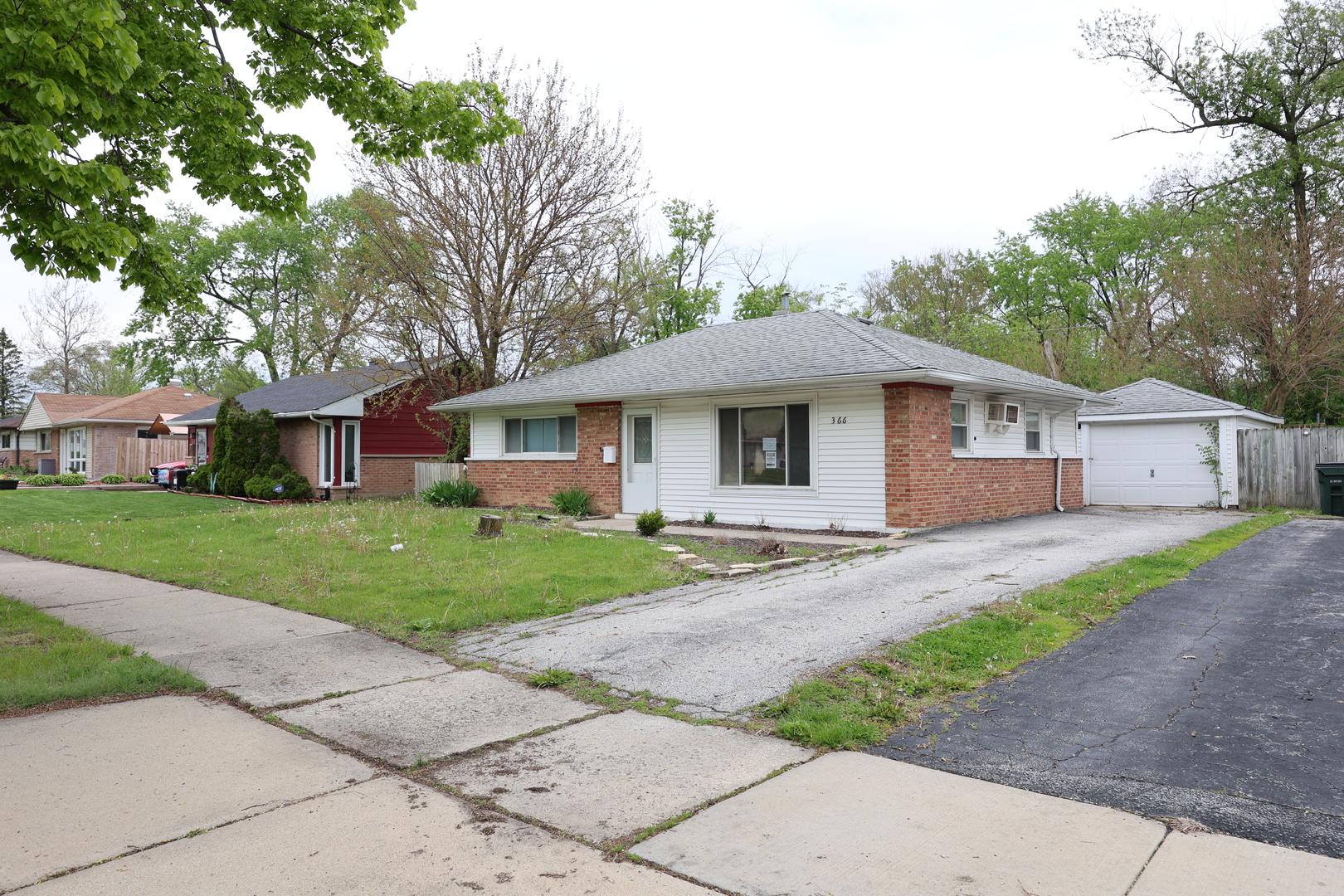 366 Blackhawk Drive Property Photo 1