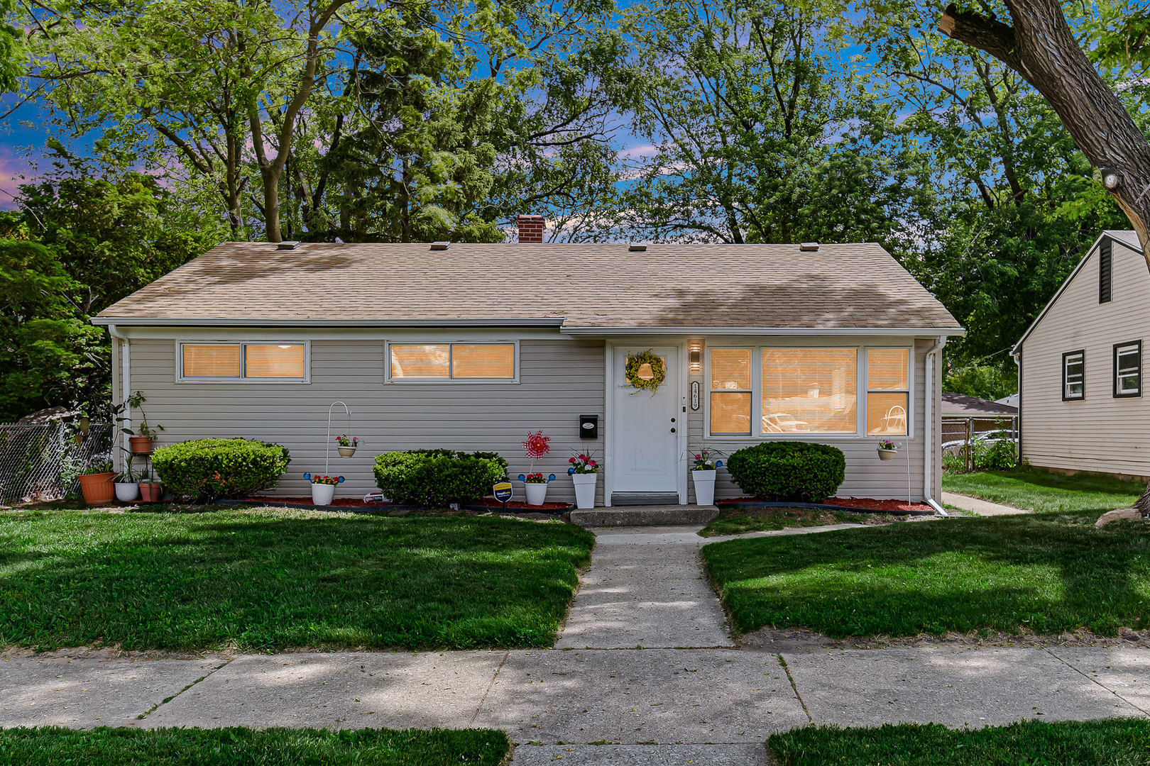 14619 Minerva Avenue Property Photo 1