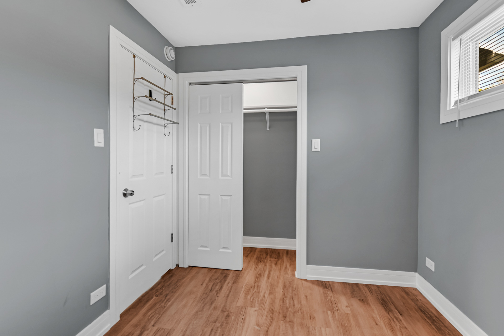 14619 Minerva Avenue Property Photo 10