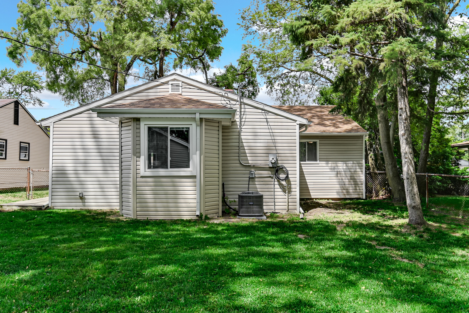 14619 Minerva Avenue Property Photo 21