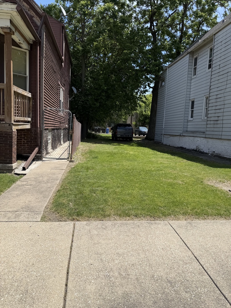 5731 S Hermitage Avenue Property Photo 1