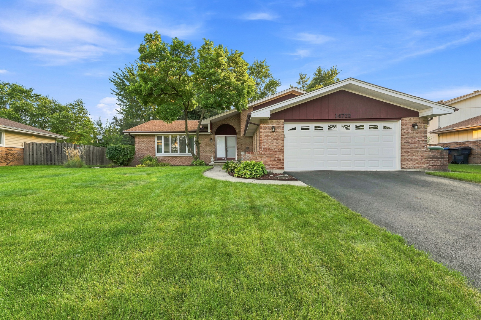 14712 S Arboretum Drive Property Photo 1