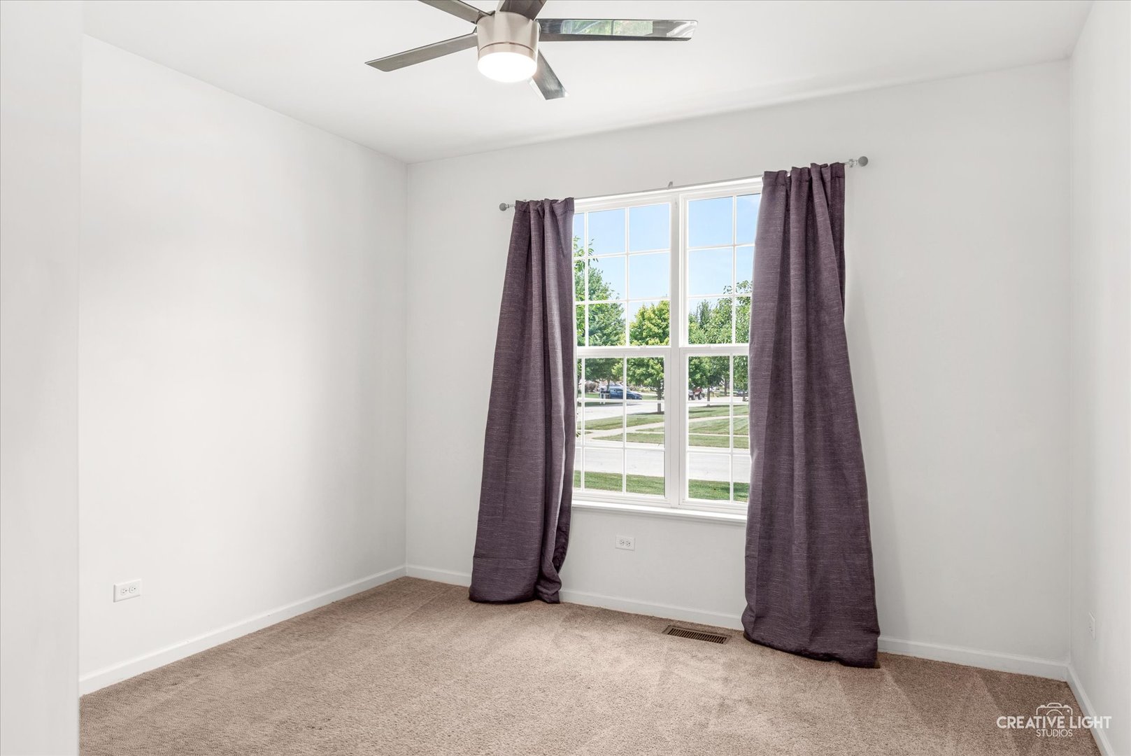 1109 Highland Drive Property Photo 5