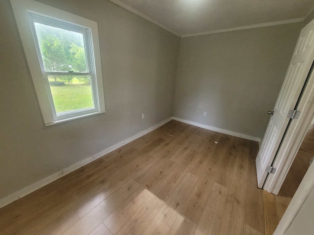 301 E Olive Street Property Photo 13