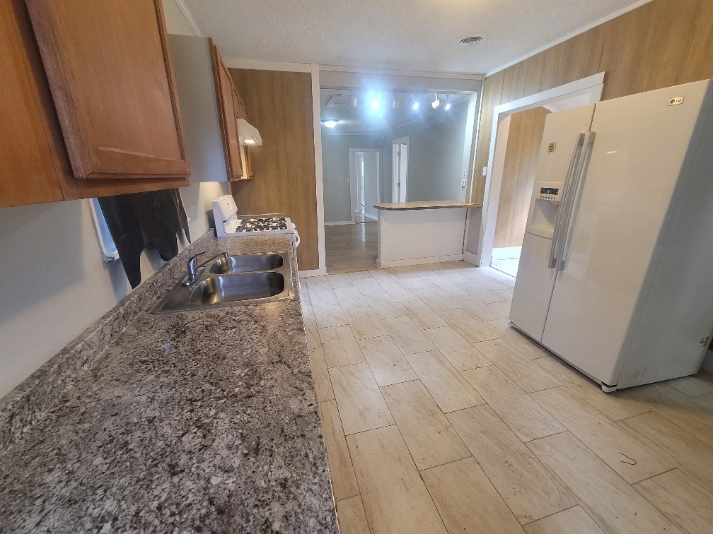 301 E Olive Street Property Photo 19