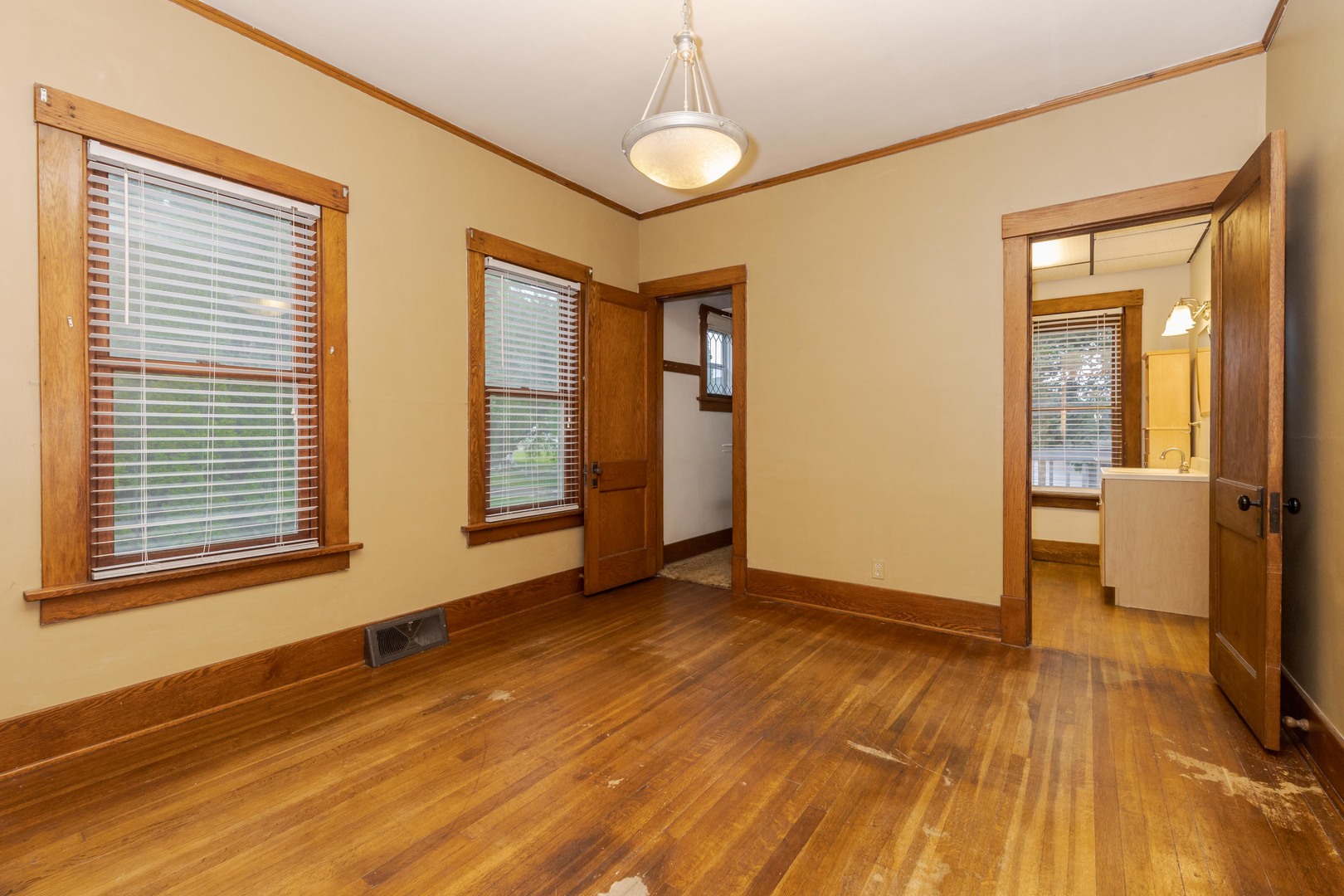 316 E Cleveland Street Property Photo 17