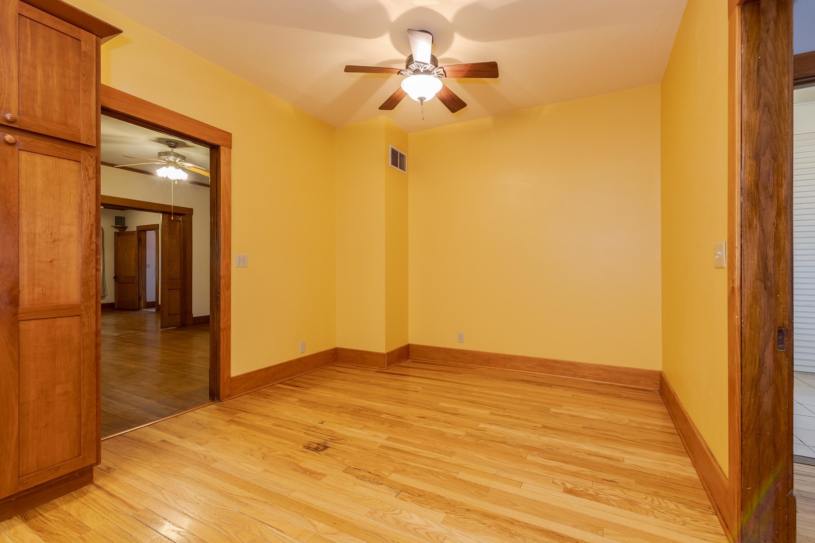 316 E Cleveland Street Property Photo 21