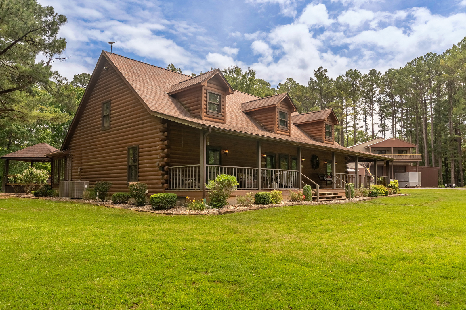 13602 Greenbriar Road Property Photo 2