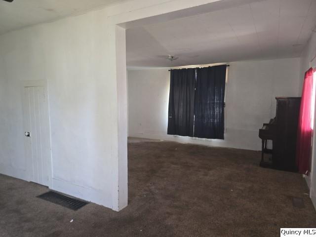 65 E 3rd Street Property Photo 7