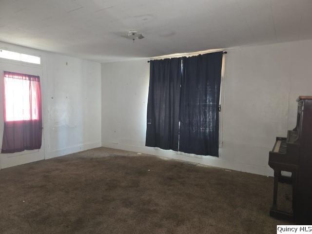 65 E 3rd Street Property Photo 8