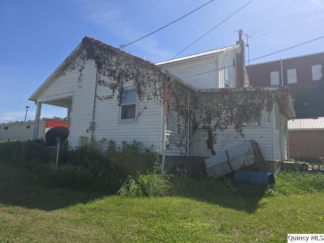 65 E 3rd Street Property Photo 19