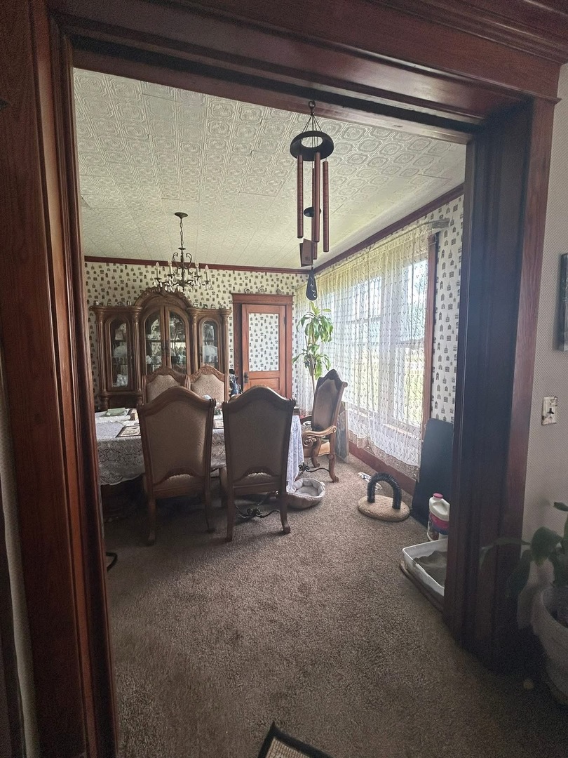 108 S Gray Street Property Photo 37