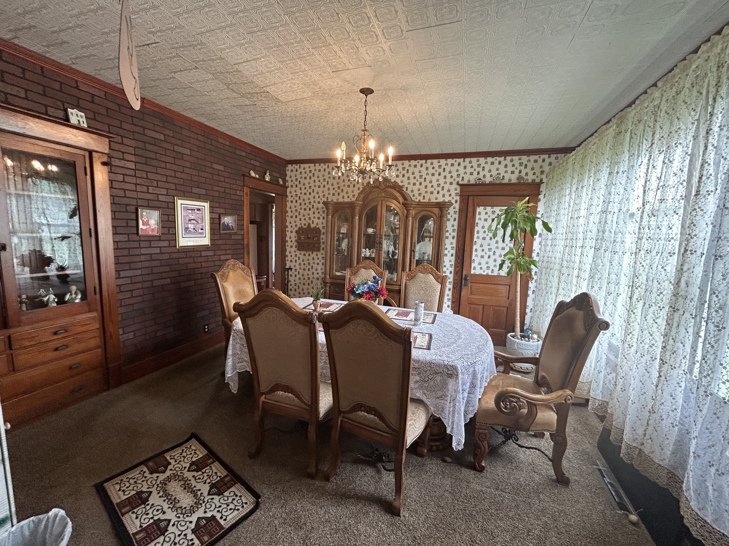 108 S Gray Street Property Photo 42
