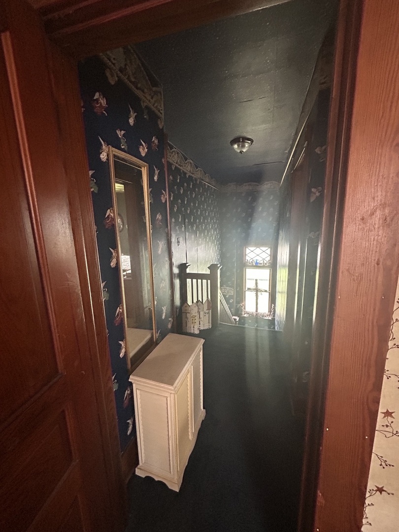 108 S Gray Street Property Photo 71