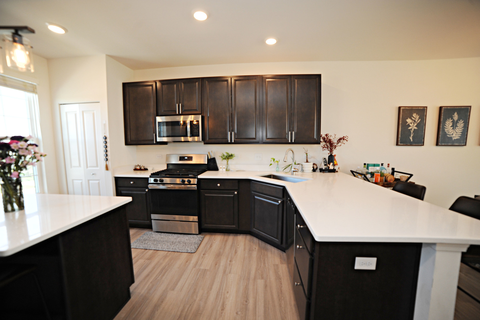 530 Cimmaron Circle Property Photo 6