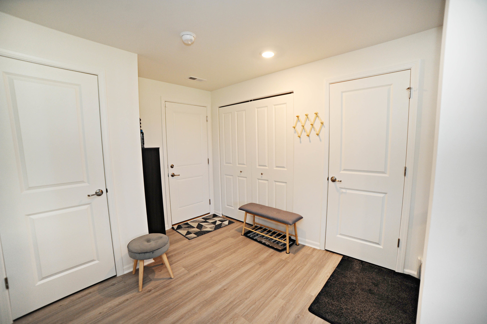530 Cimmaron Circle Property Photo 19
