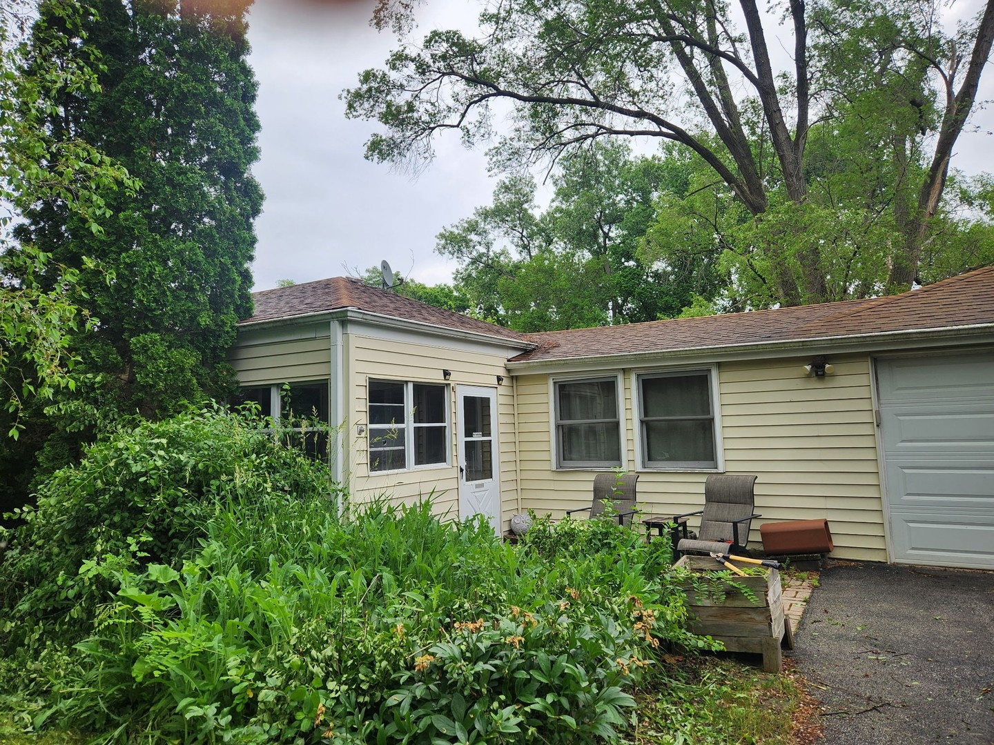 1007 Highmoor Road Property Photo 1