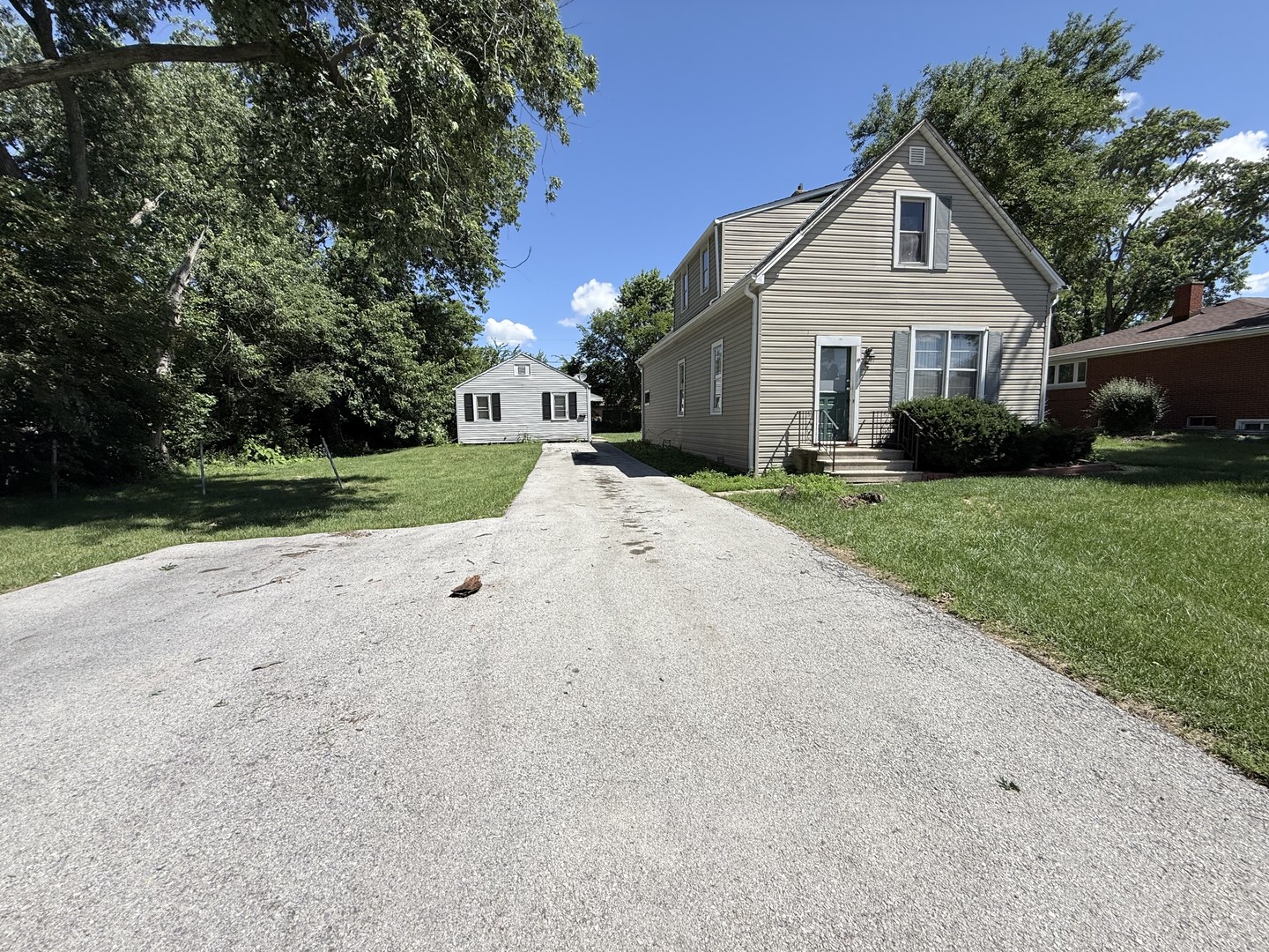 19 W 36th Place Property Photo 1