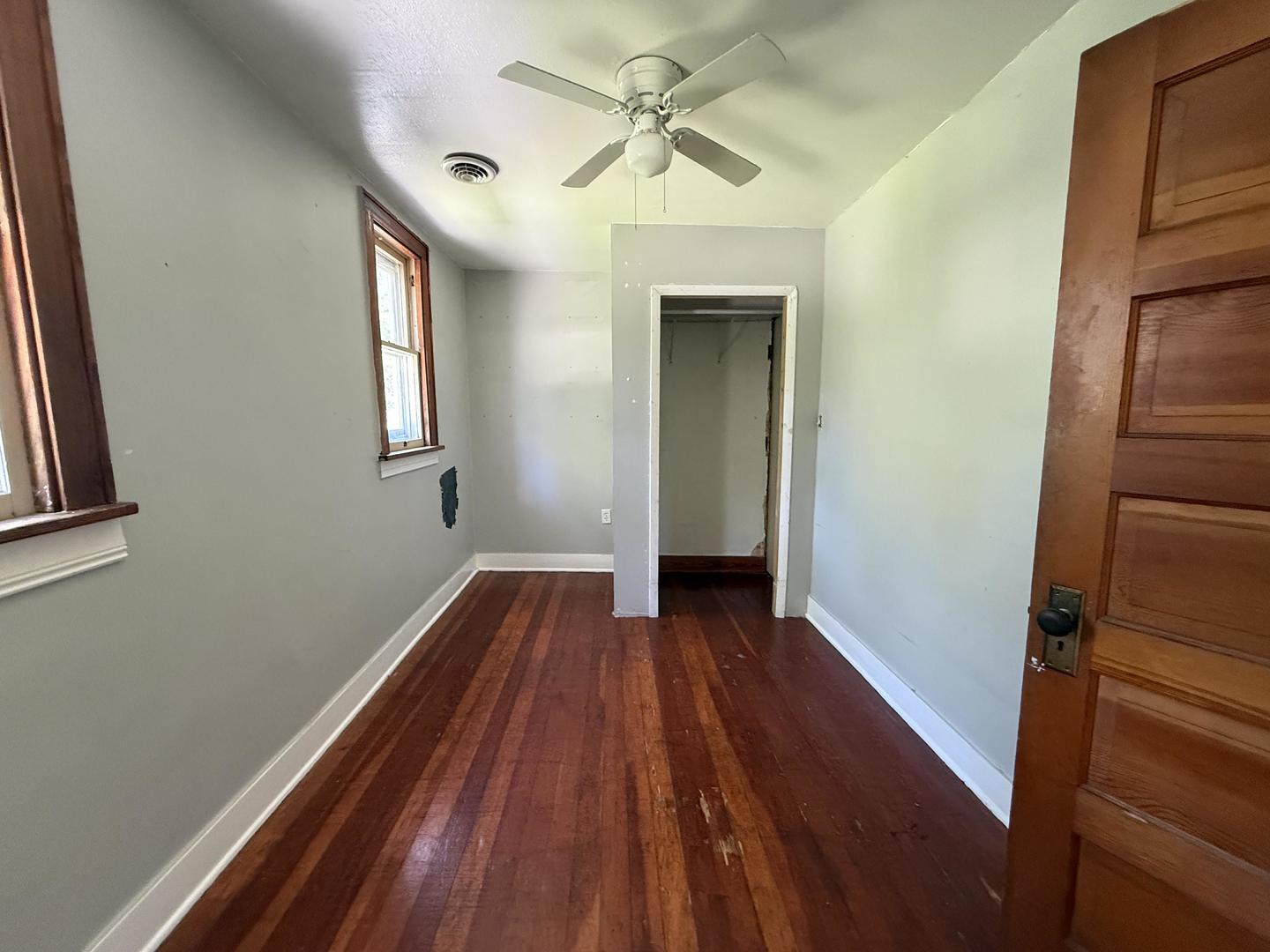 19 W 36th Place Property Photo 19
