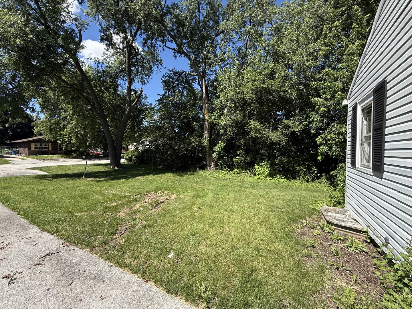 19 W 36th Place Property Photo 26