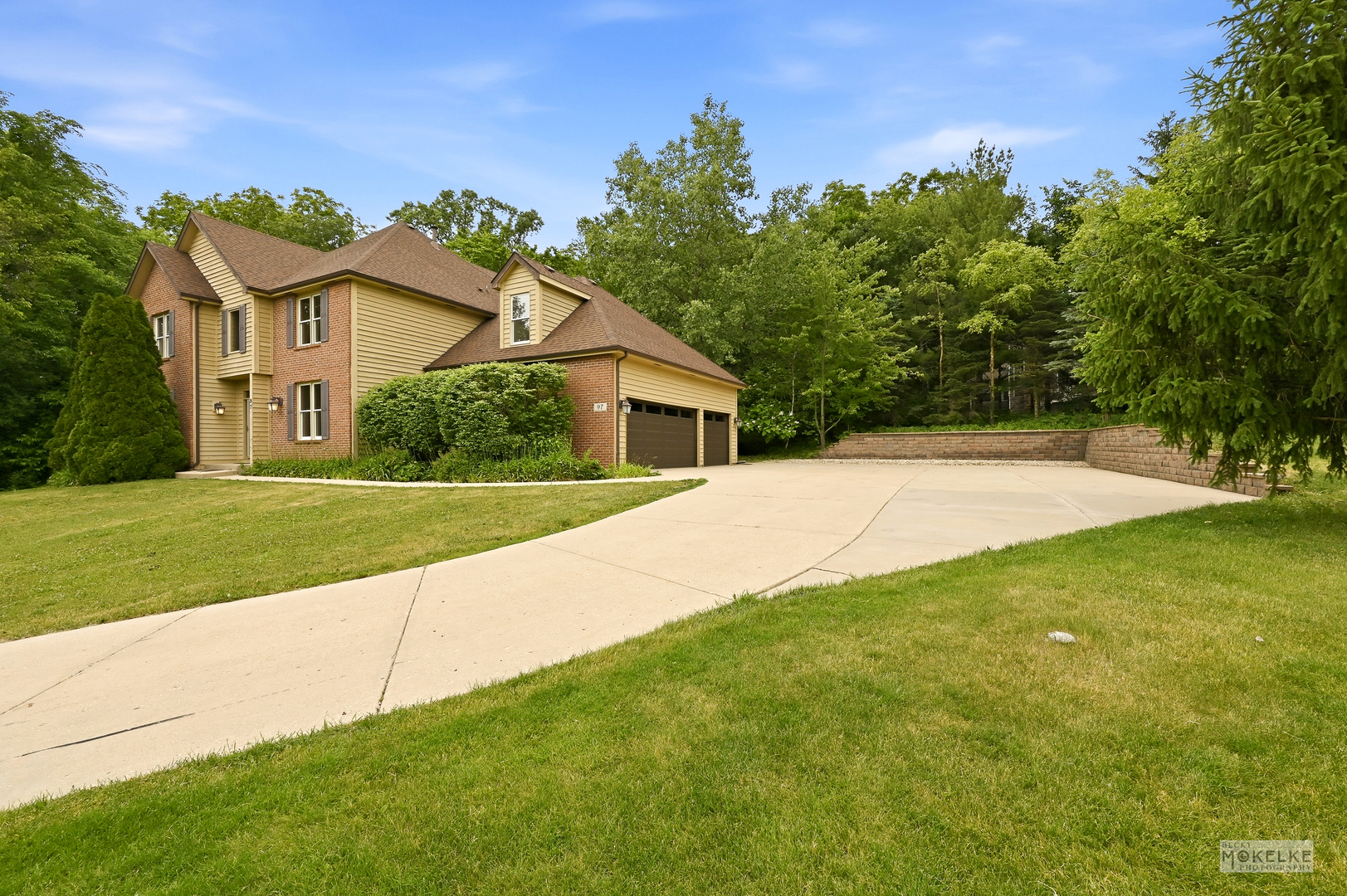 97 Crooked Creek Drive Property Photo 2