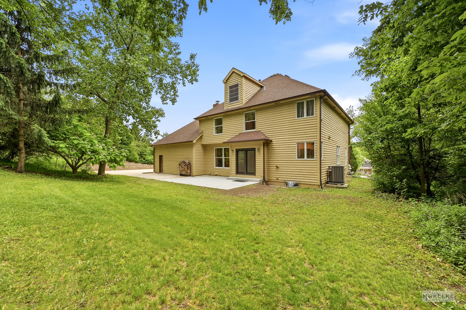 97 Crooked Creek Drive Property Photo 3