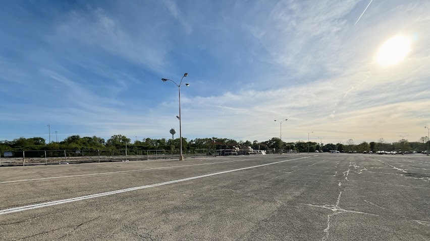 1500 W Lincoln Highway Property Photo 1