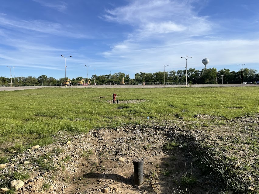 1500 W Lincoln Highway Property Photo 12