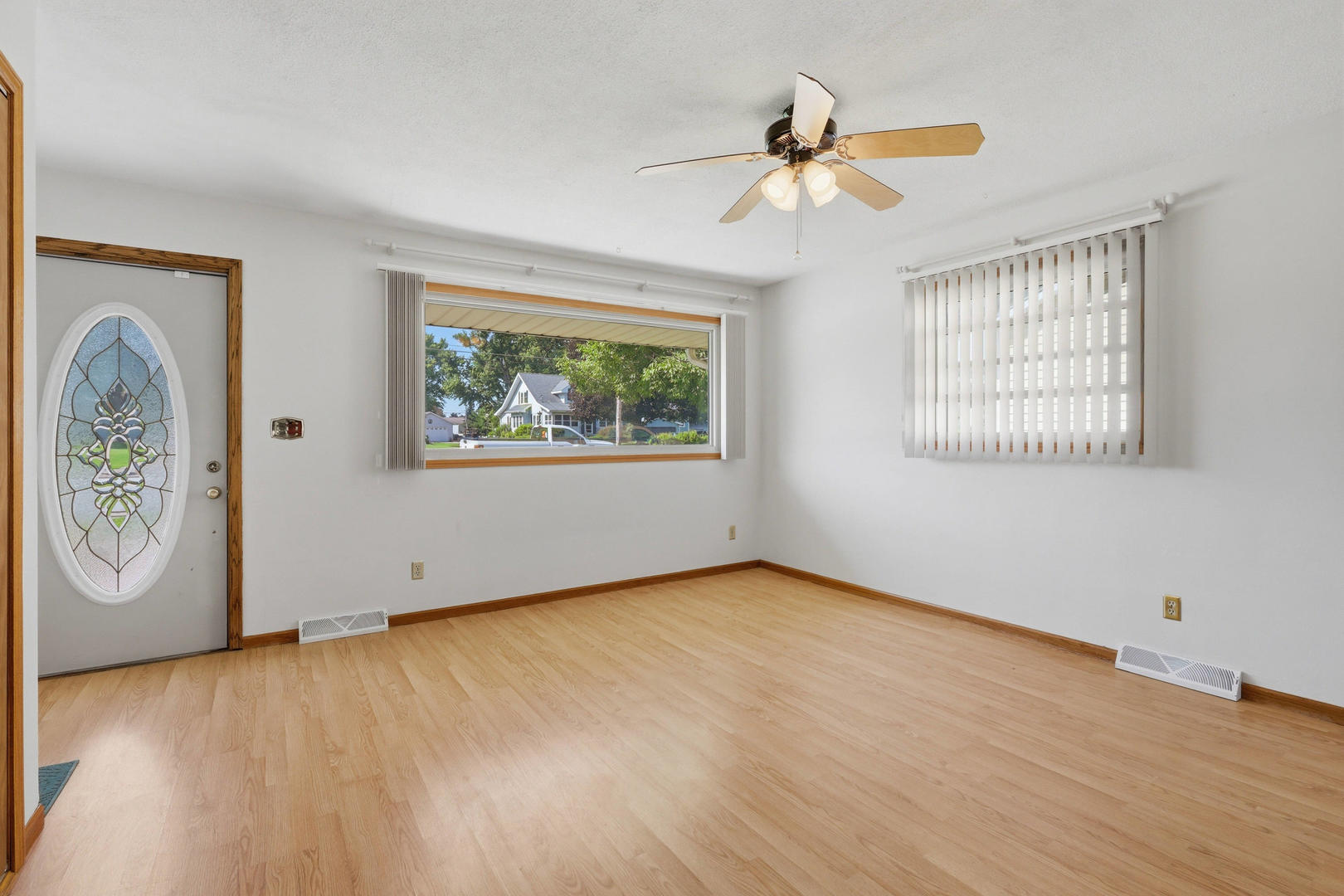 3224 W Locust Street Property Photo 6