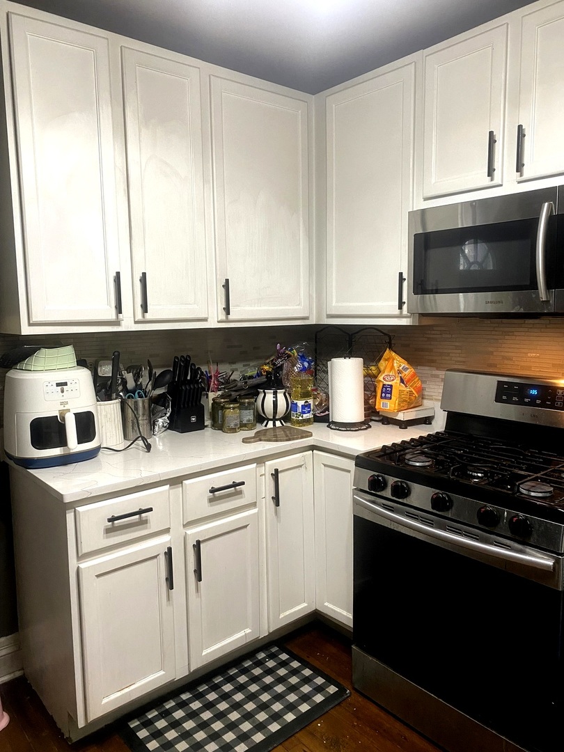 6433 S Talman Avenue Property Photo 18