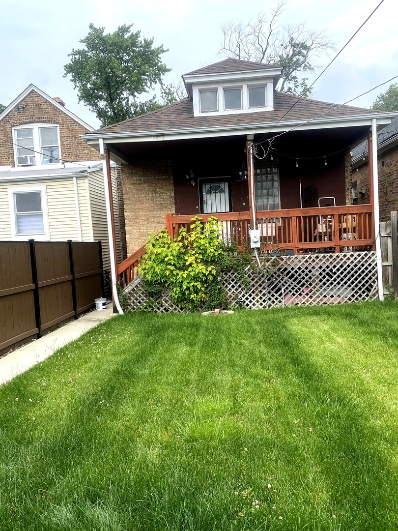 6433 S Talman Avenue Property Photo 23
