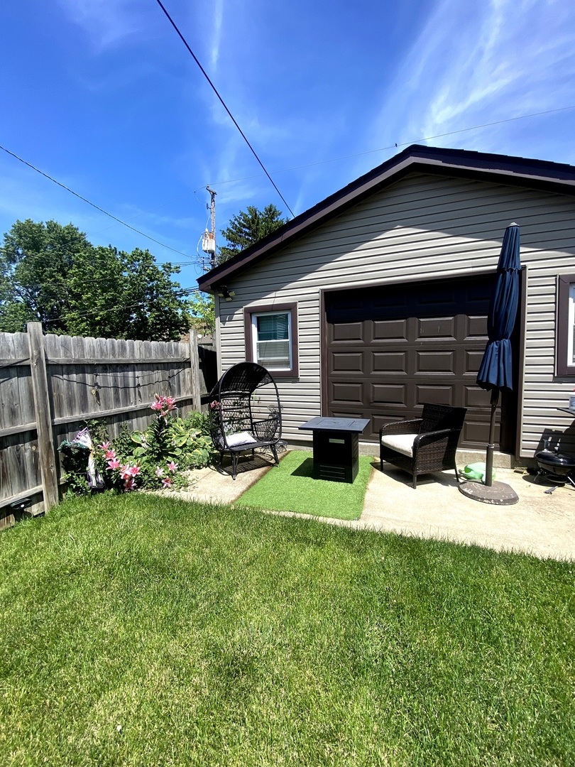 6433 S Talman Avenue Property Photo 30
