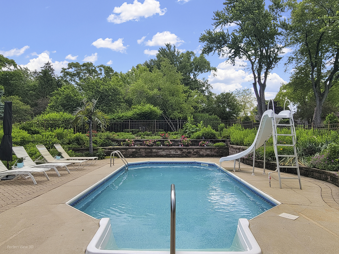 40484 Sunset Drive Property Photo 6