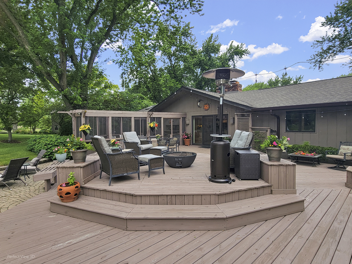 40484 Sunset Drive Property Photo 7