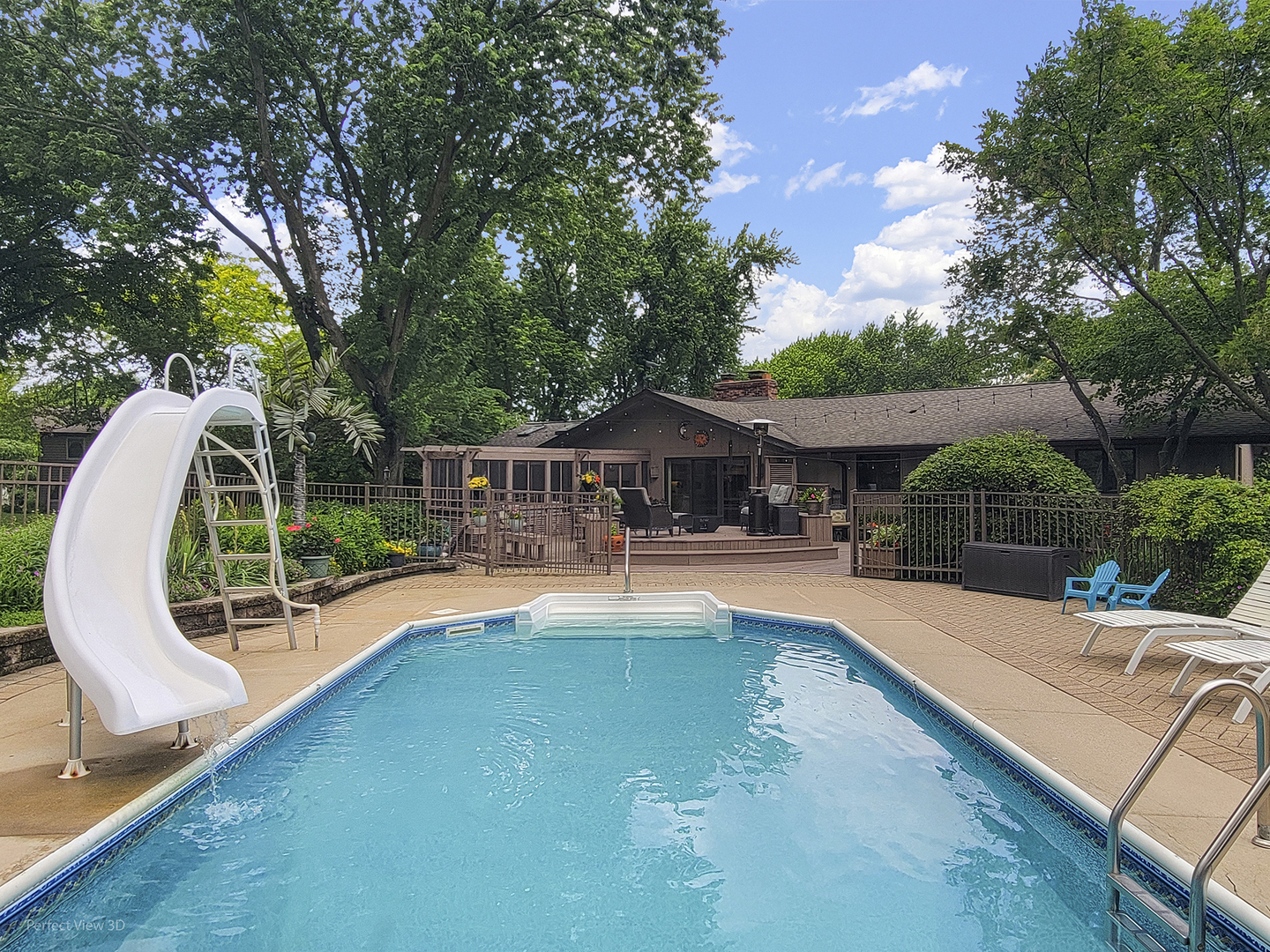 40484 Sunset Drive Property Photo 40