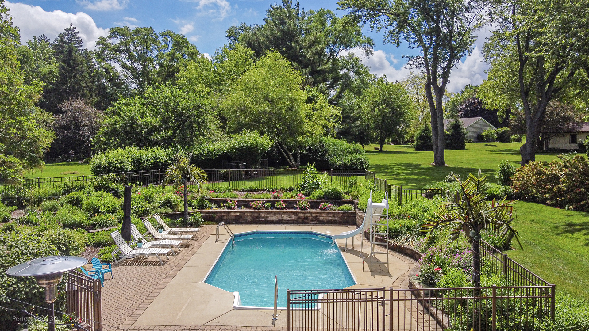40484 Sunset Drive Property Photo 41