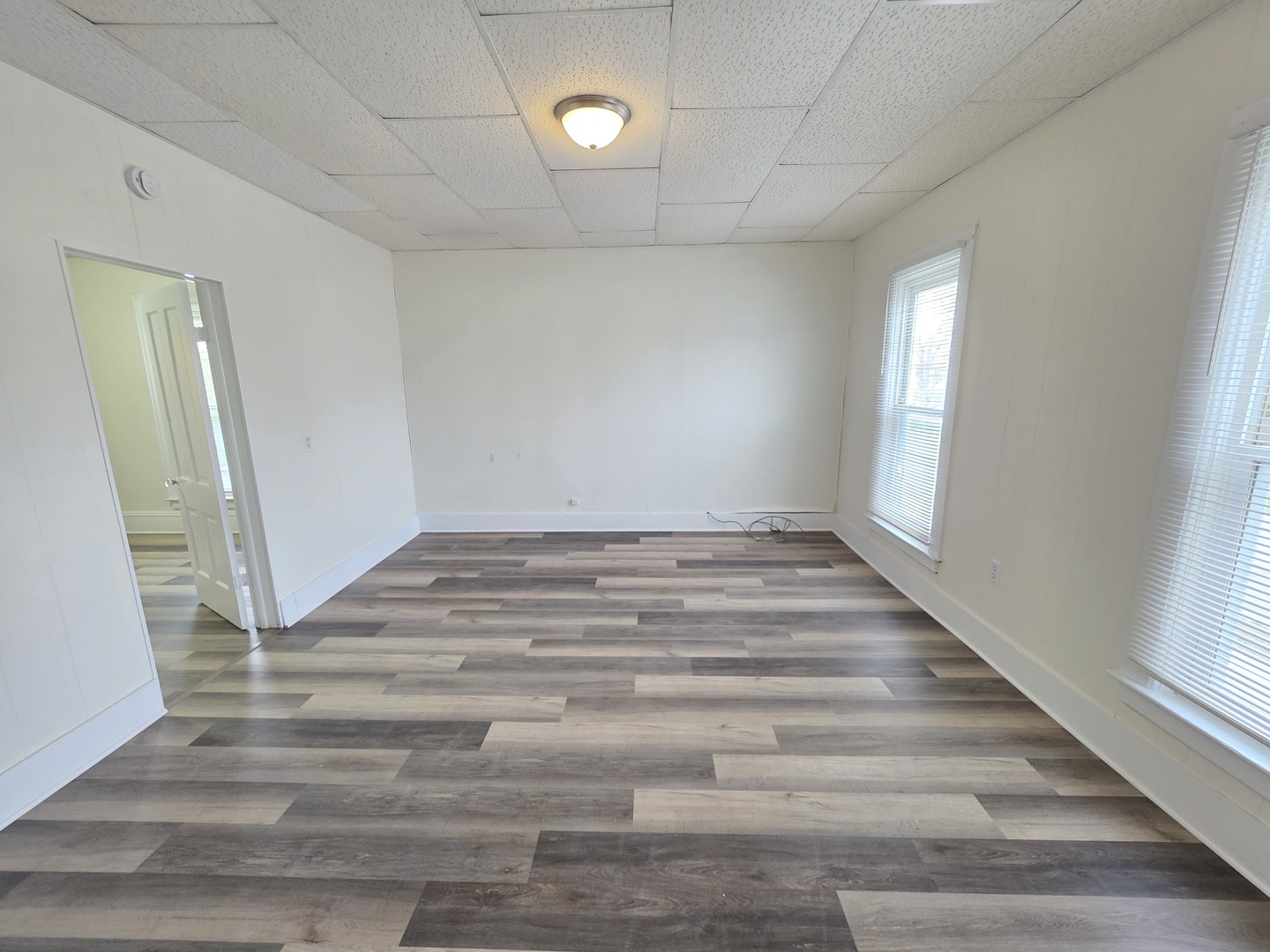 221 S Mill Street Property Photo 4