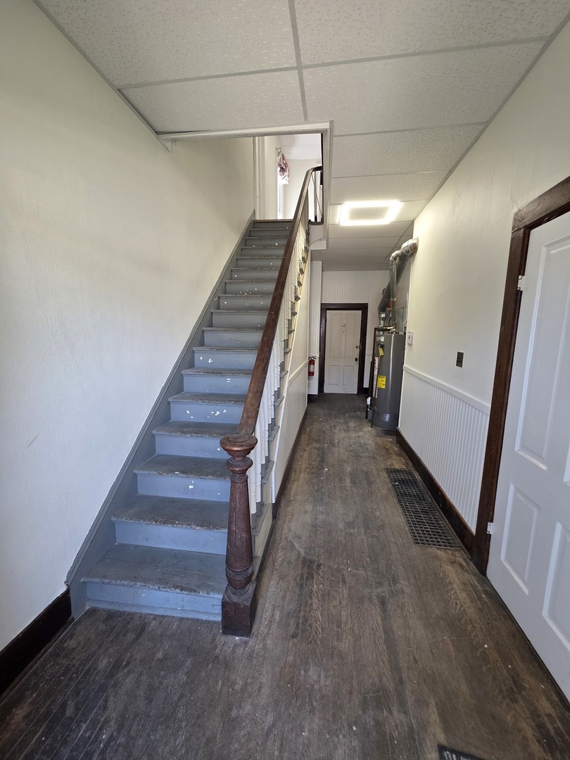 221 S Mill Street Property Photo 17