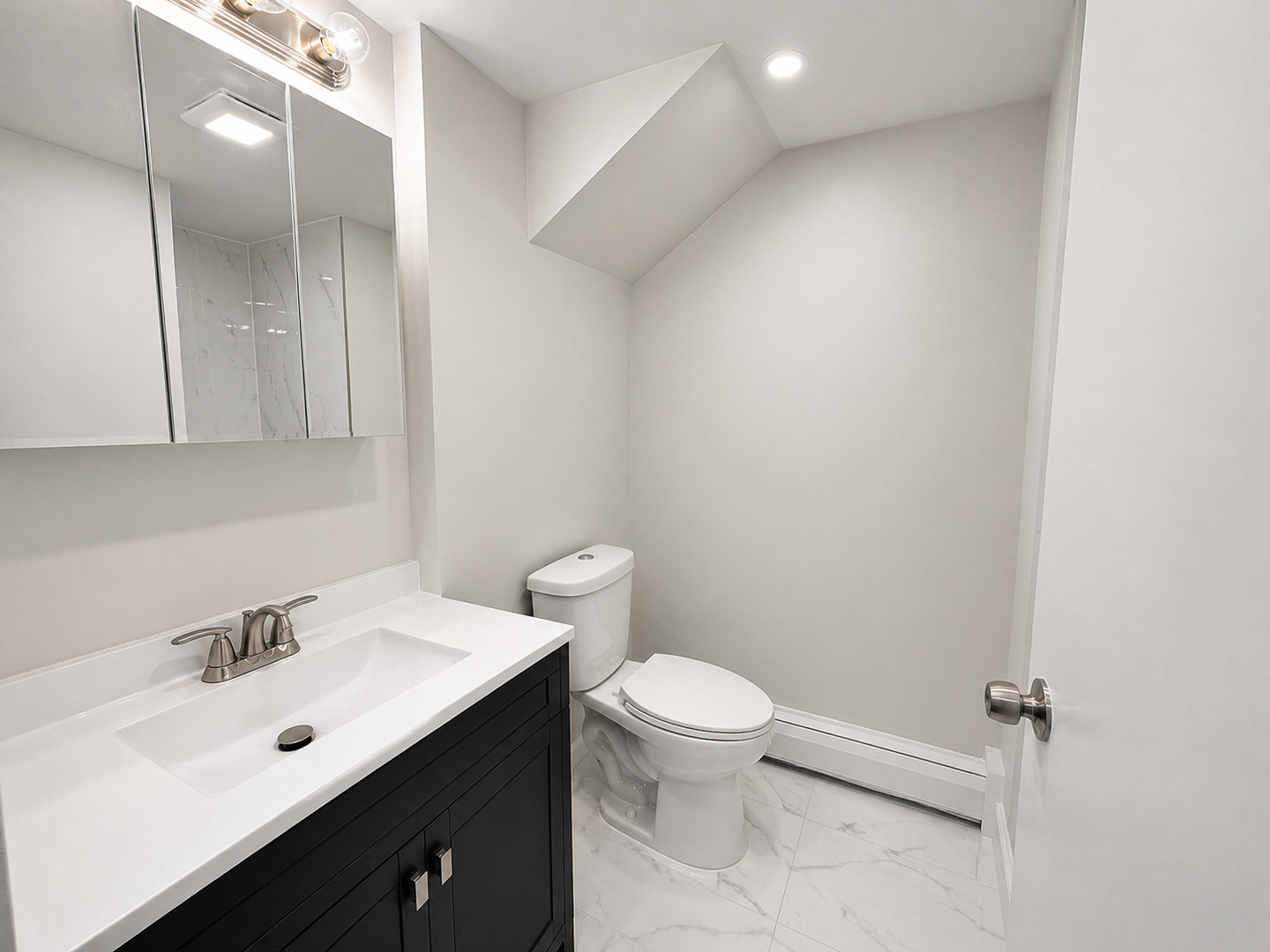 12253 S Peoria Street Property Photo 13