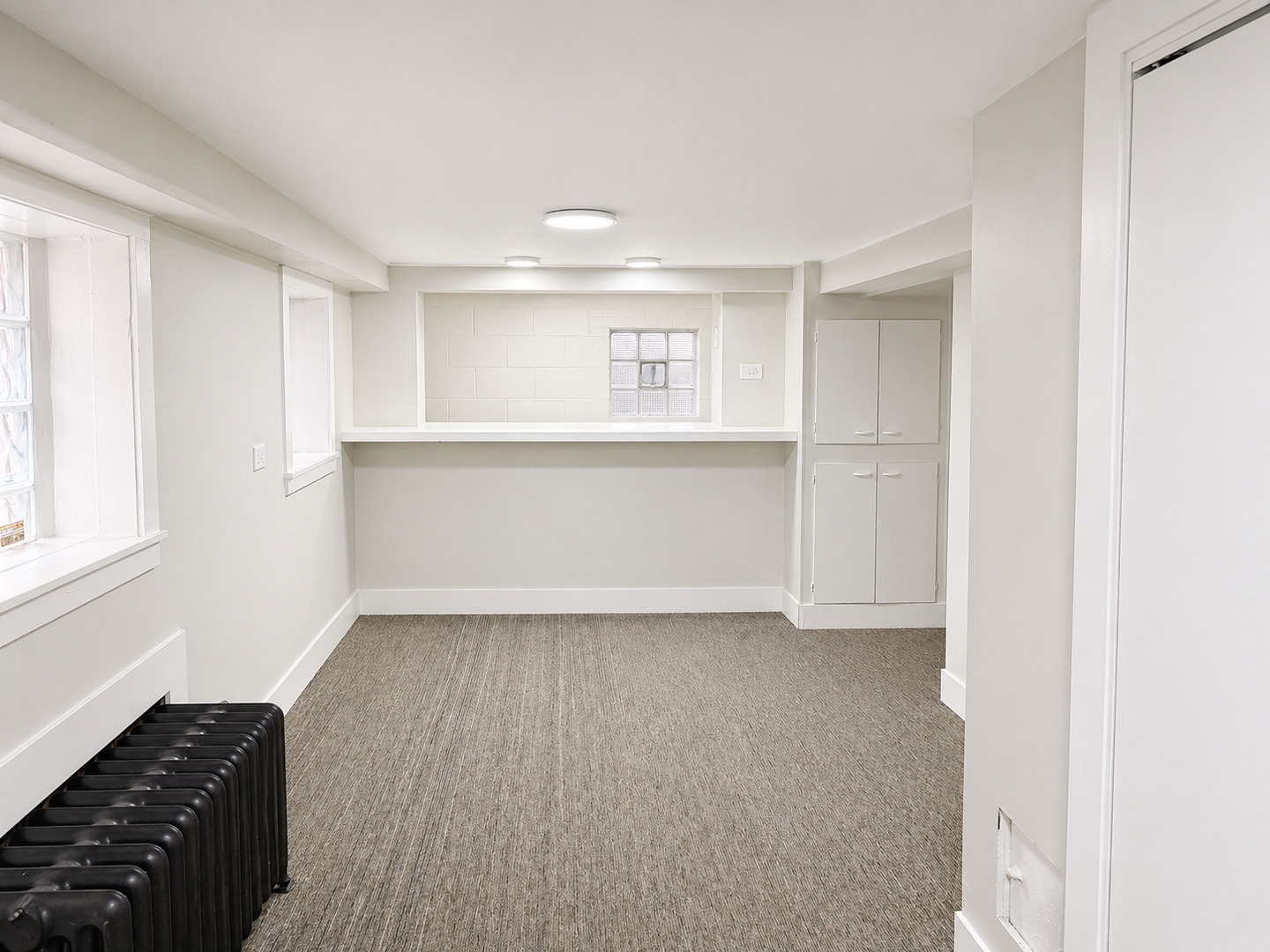 12253 S Peoria Street Property Photo 14